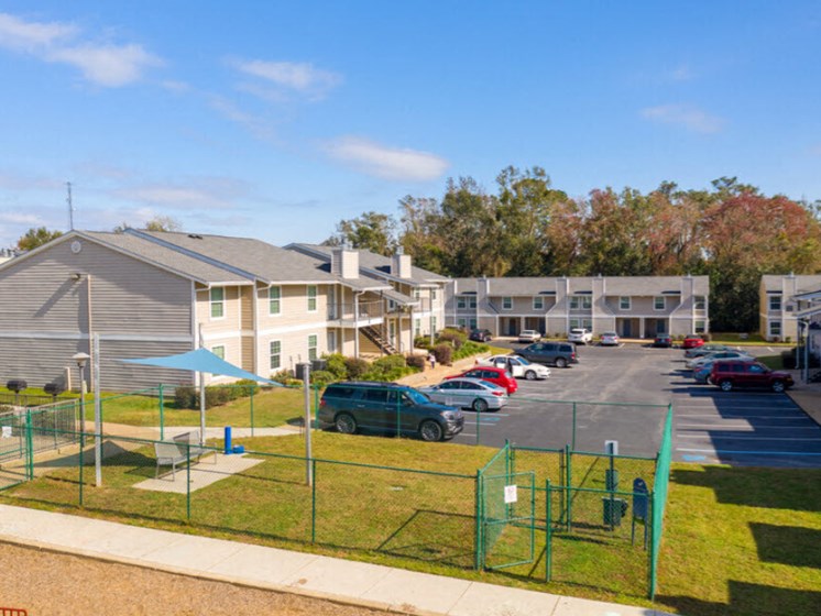 Pet Friendly at Mirabelle Apartments, Mobile, Alabama